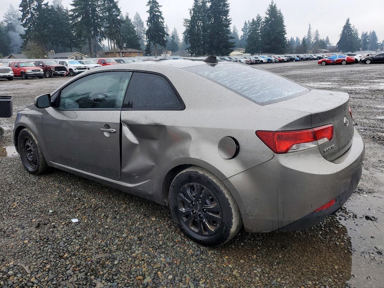 2011 KIA FORTE