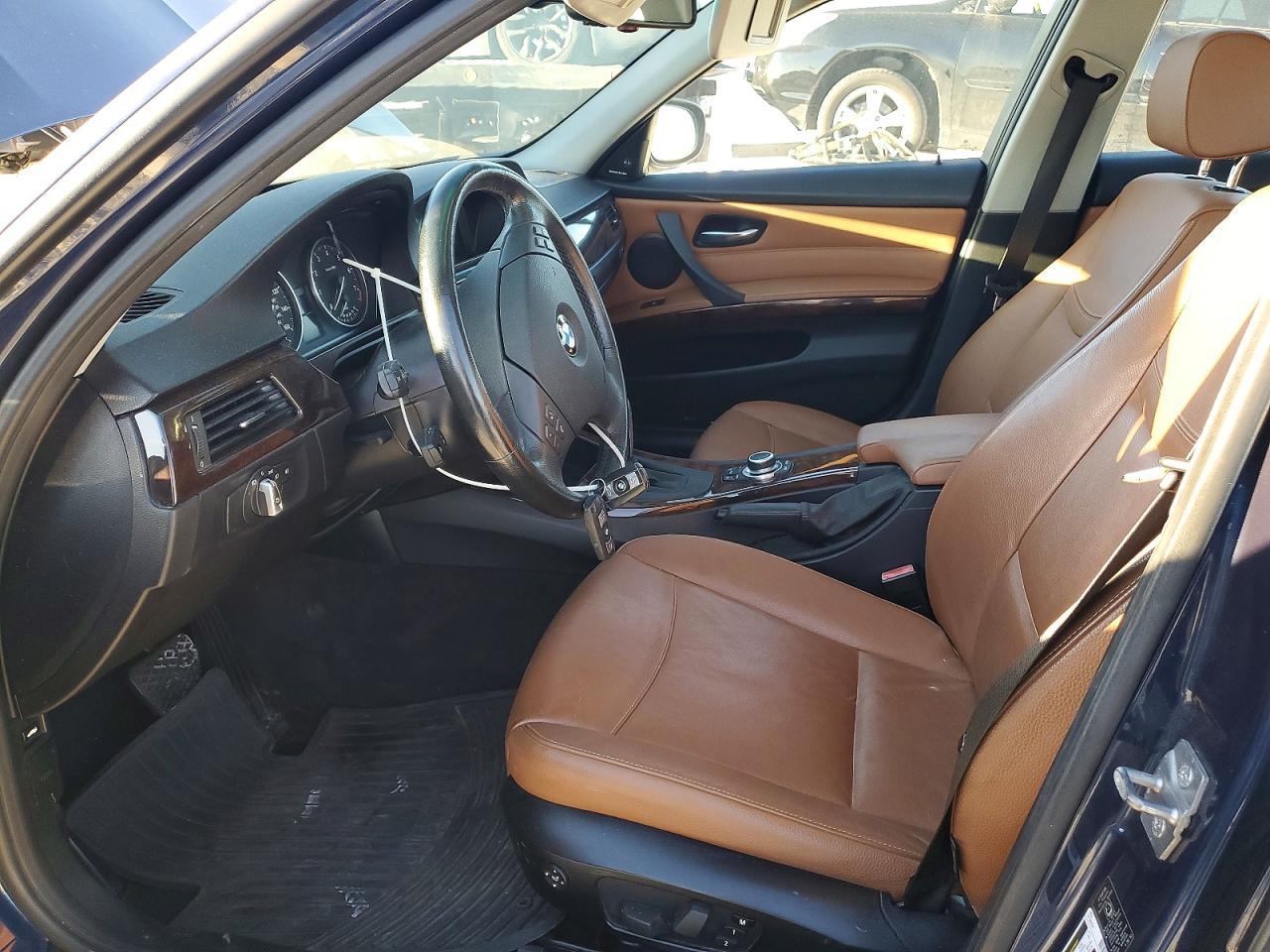 2011 BMW 3 SERIES