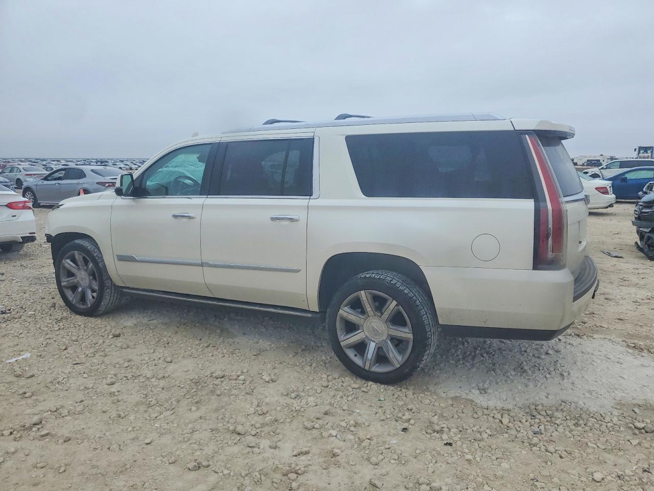 2015 CADILLAC Escalade ESV
