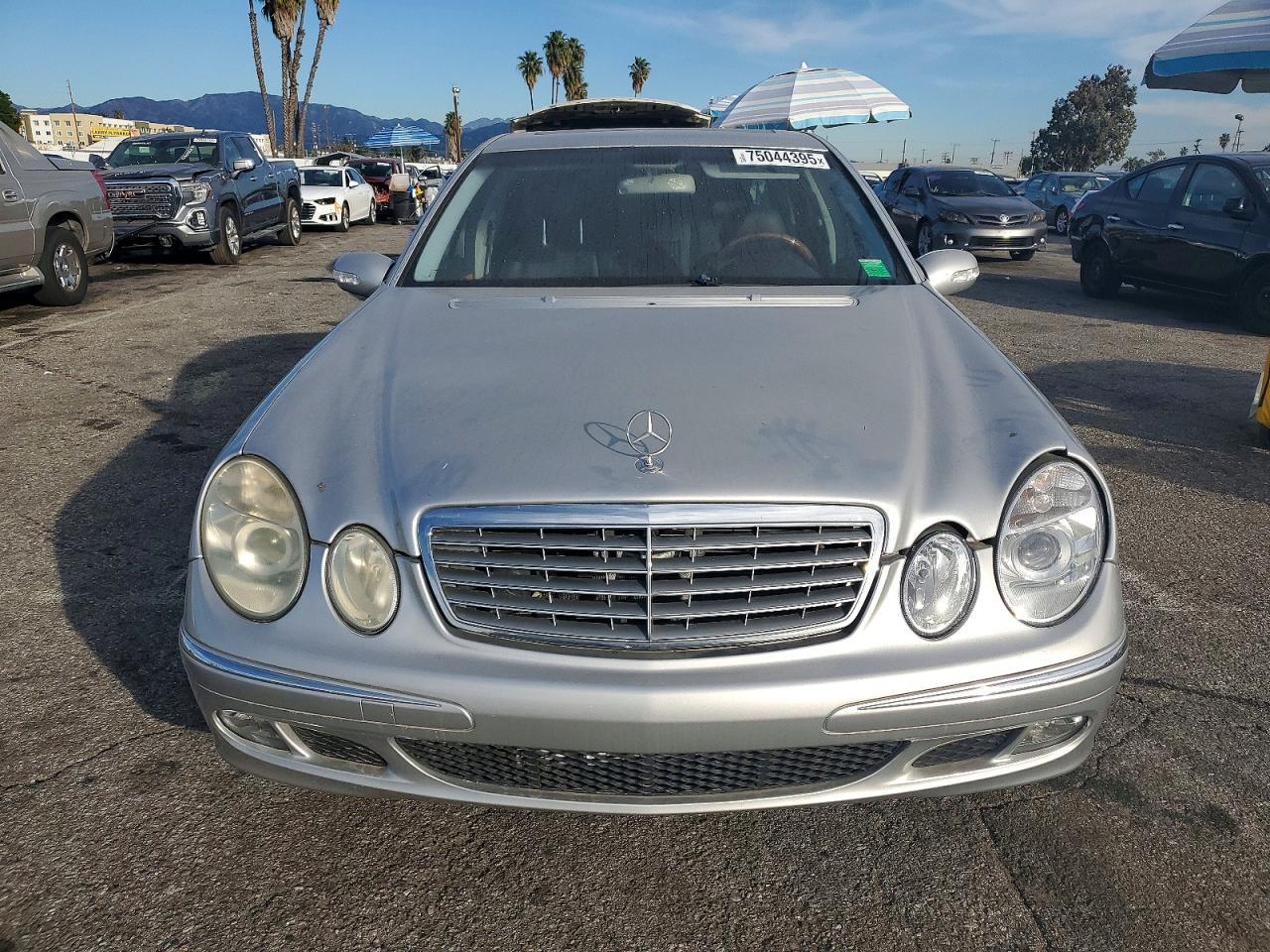 2006 MERCEDES-BENZ E-Class