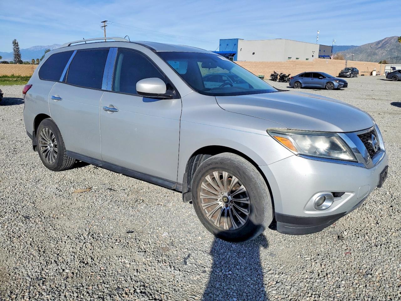 2014 NISSAN PATHFINDER