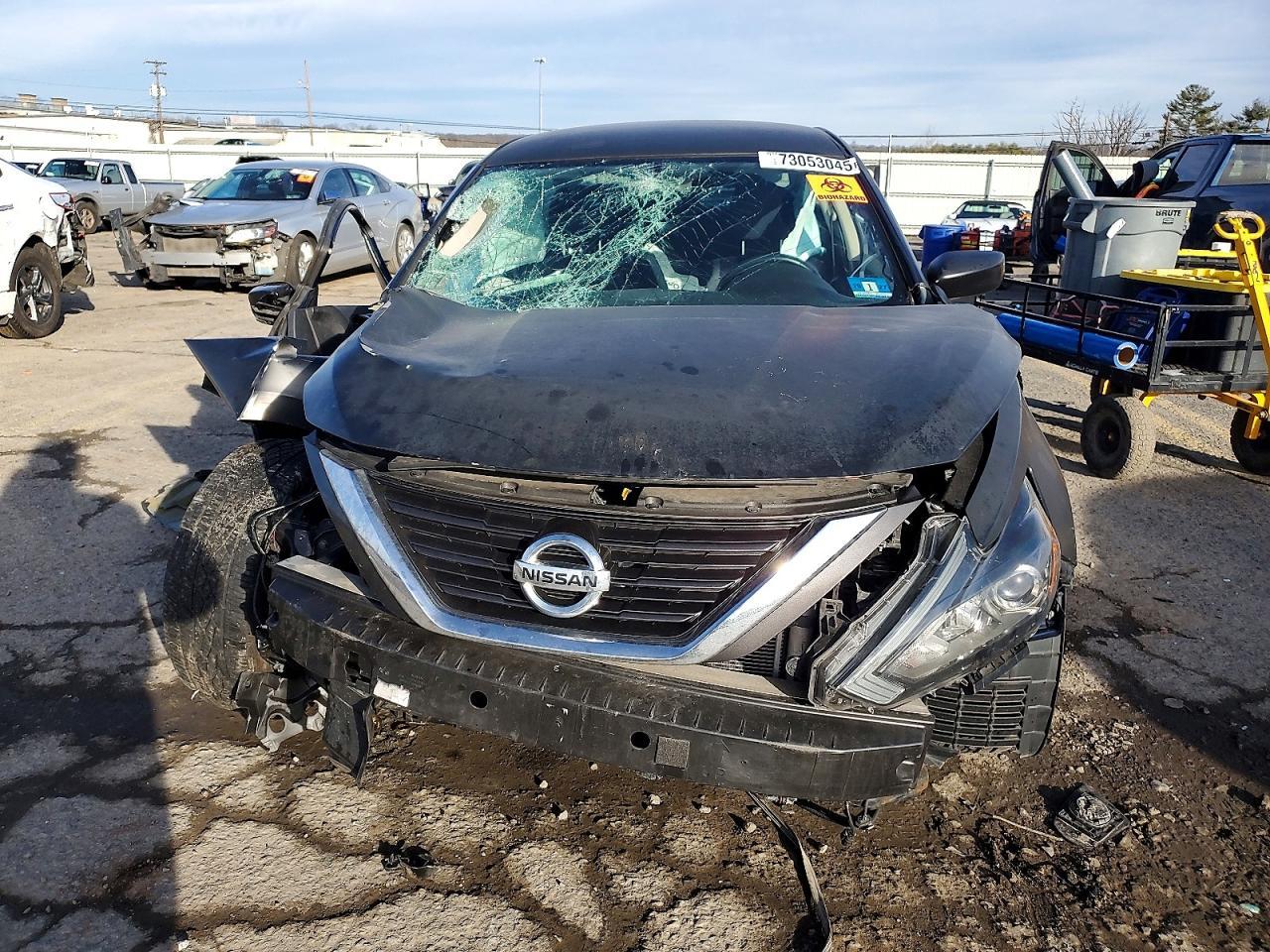 2017 NISSAN ALTIMA