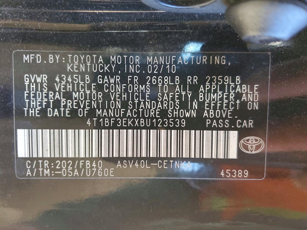2011 TOYOTA CAMRY