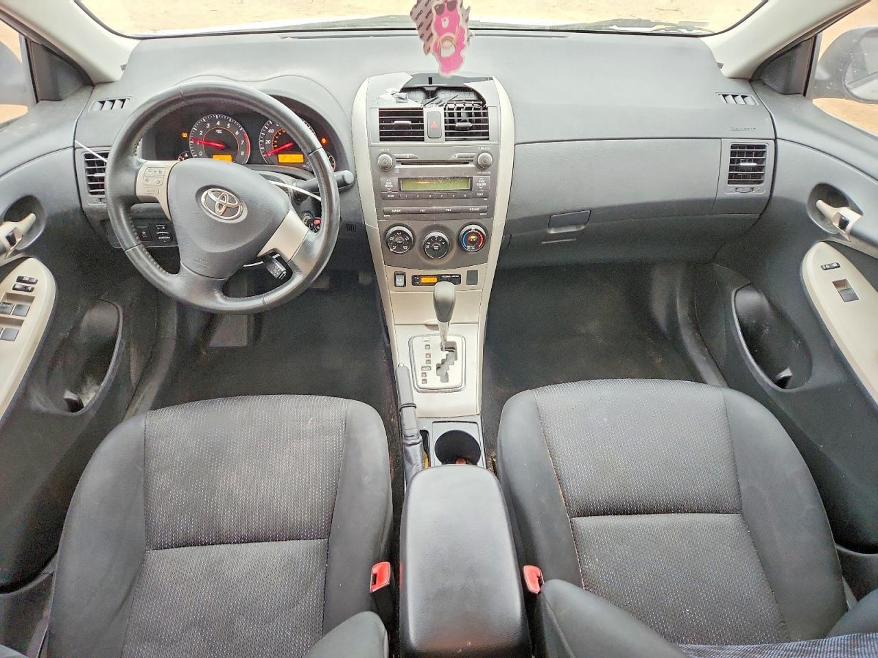 2010 TOYOTA COROLLA