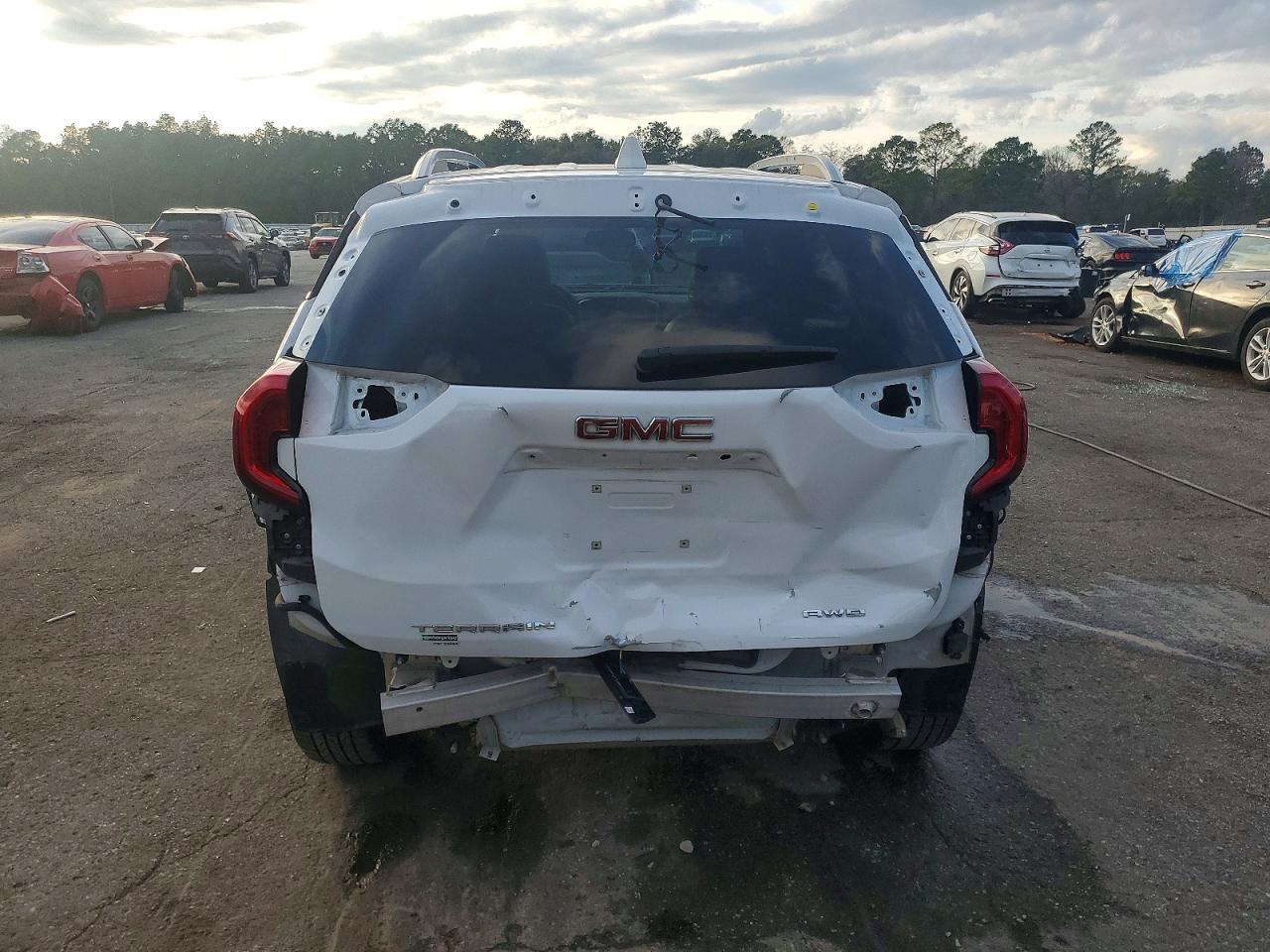 2022 GMC Terrain