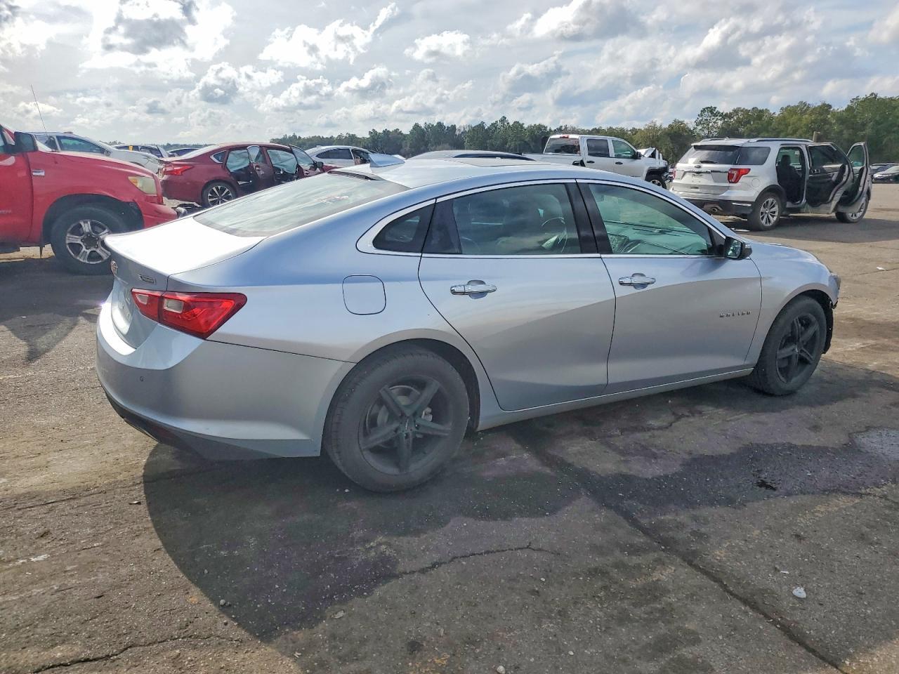 2017 CHEVROLET MALIBU