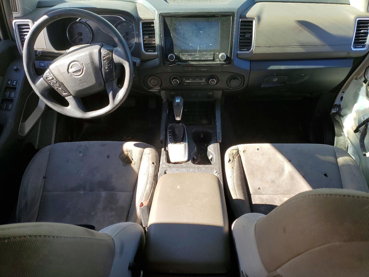 2022 NISSAN Frontier