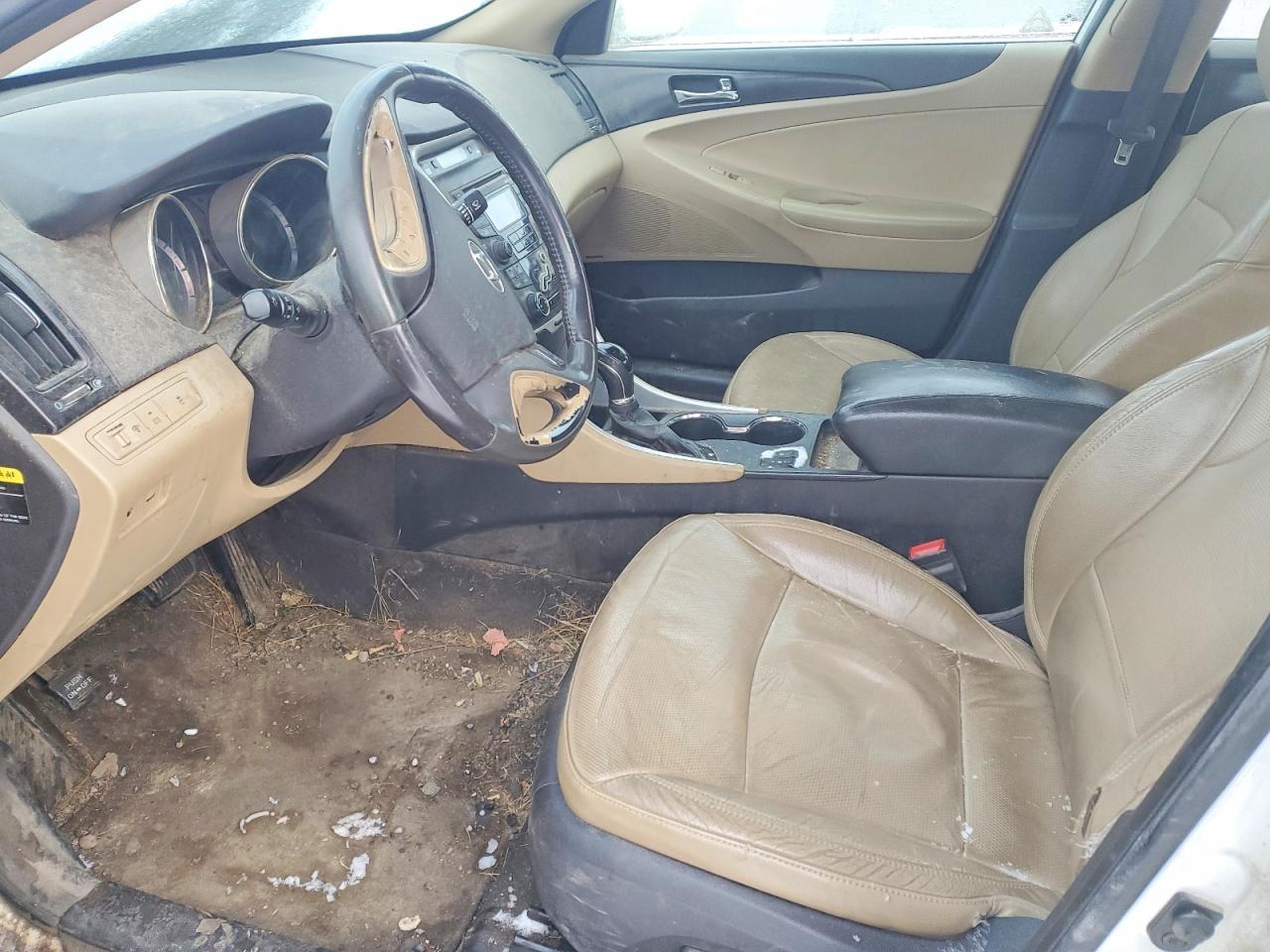 2013 HYUNDAI SONATA