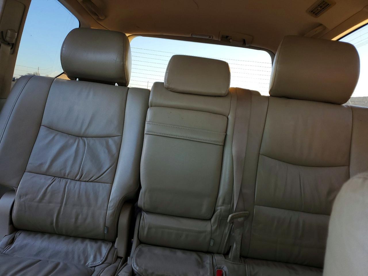 2004 LEXUS Gx 470