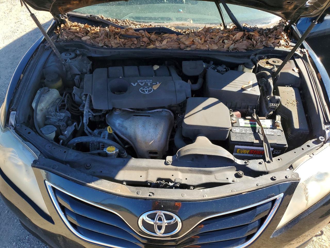 2010 TOYOTA CAMRY
