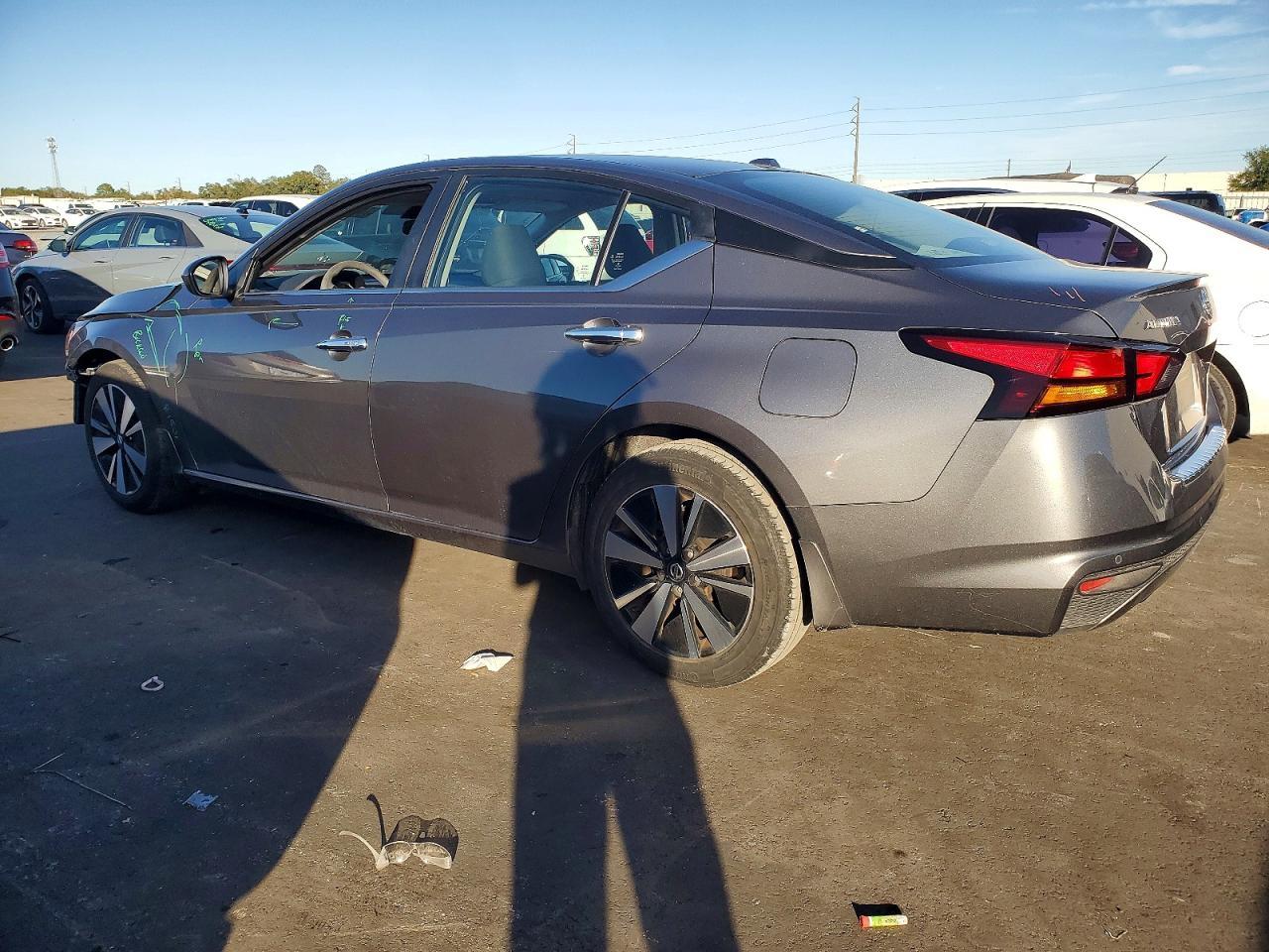 2022 NISSAN ALTIMA