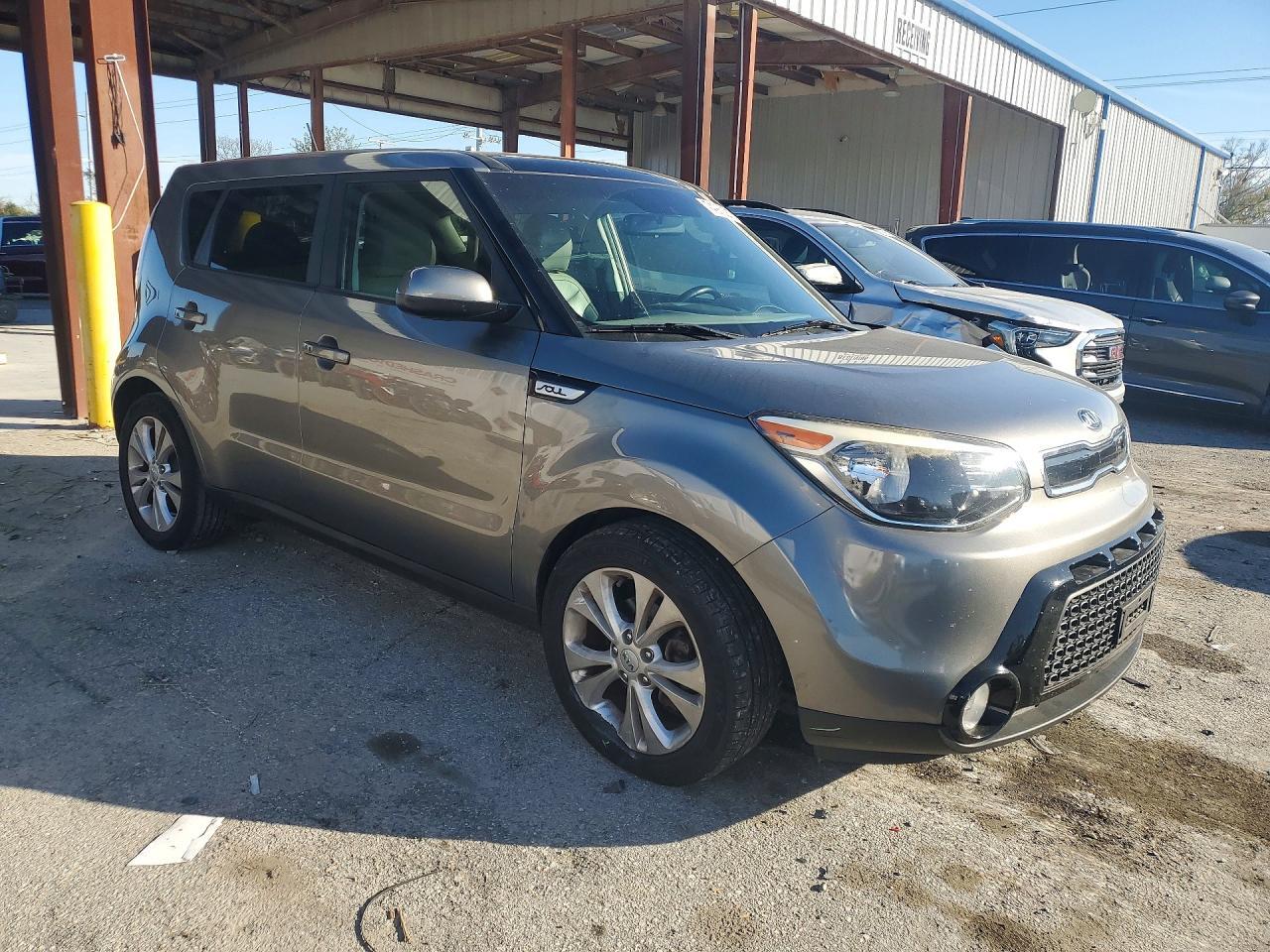 2016 KIA SOUL