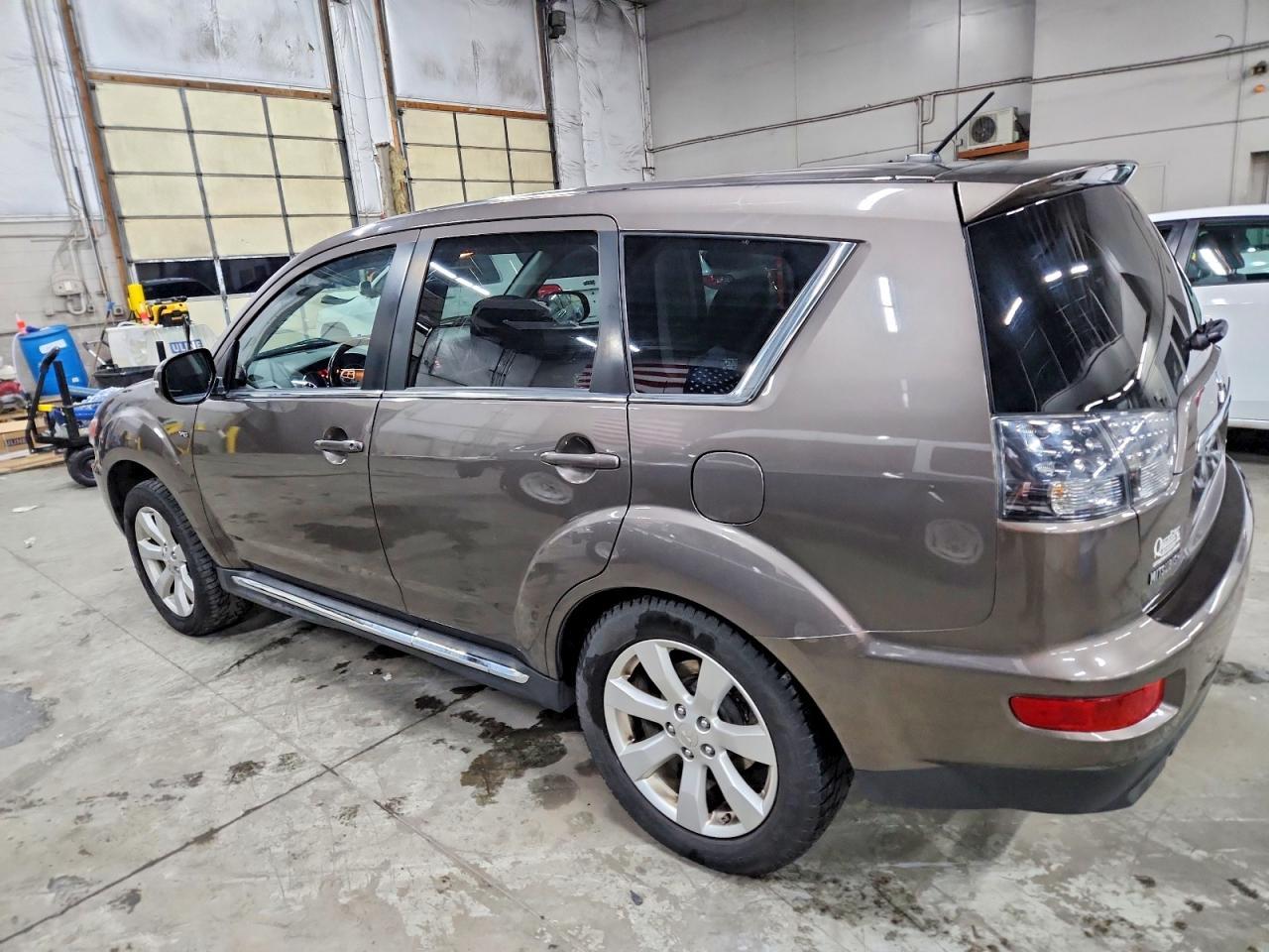 2012 MITSUBISHI outlander
