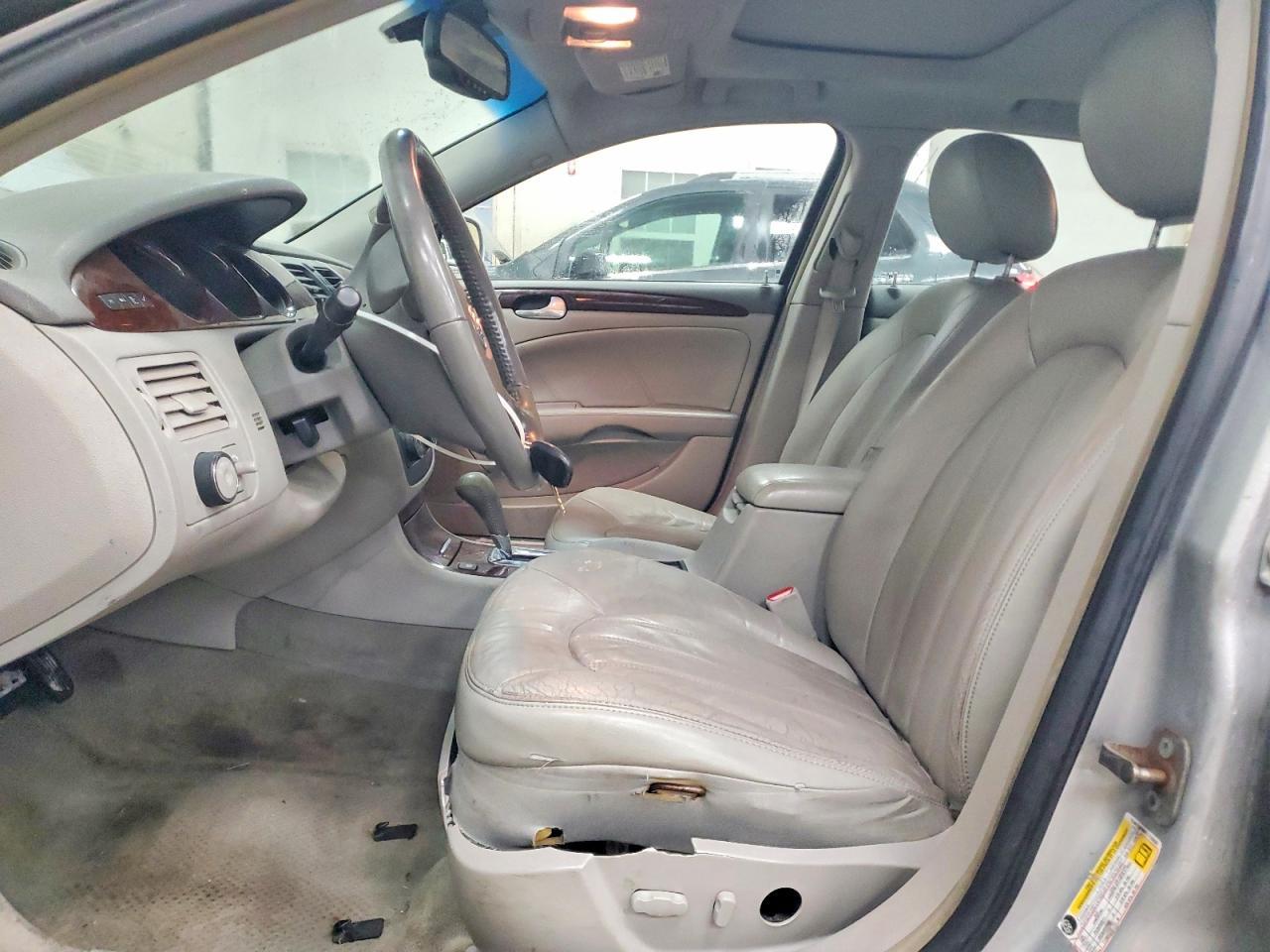 2010 BUICK Lucerne