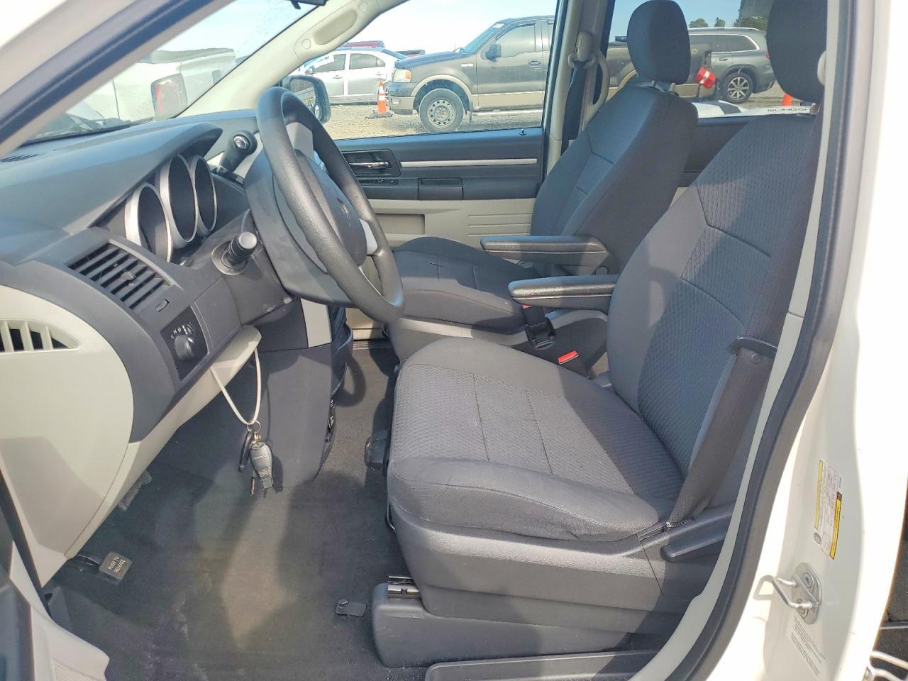 2010 DODGE GRAND CARAVAN