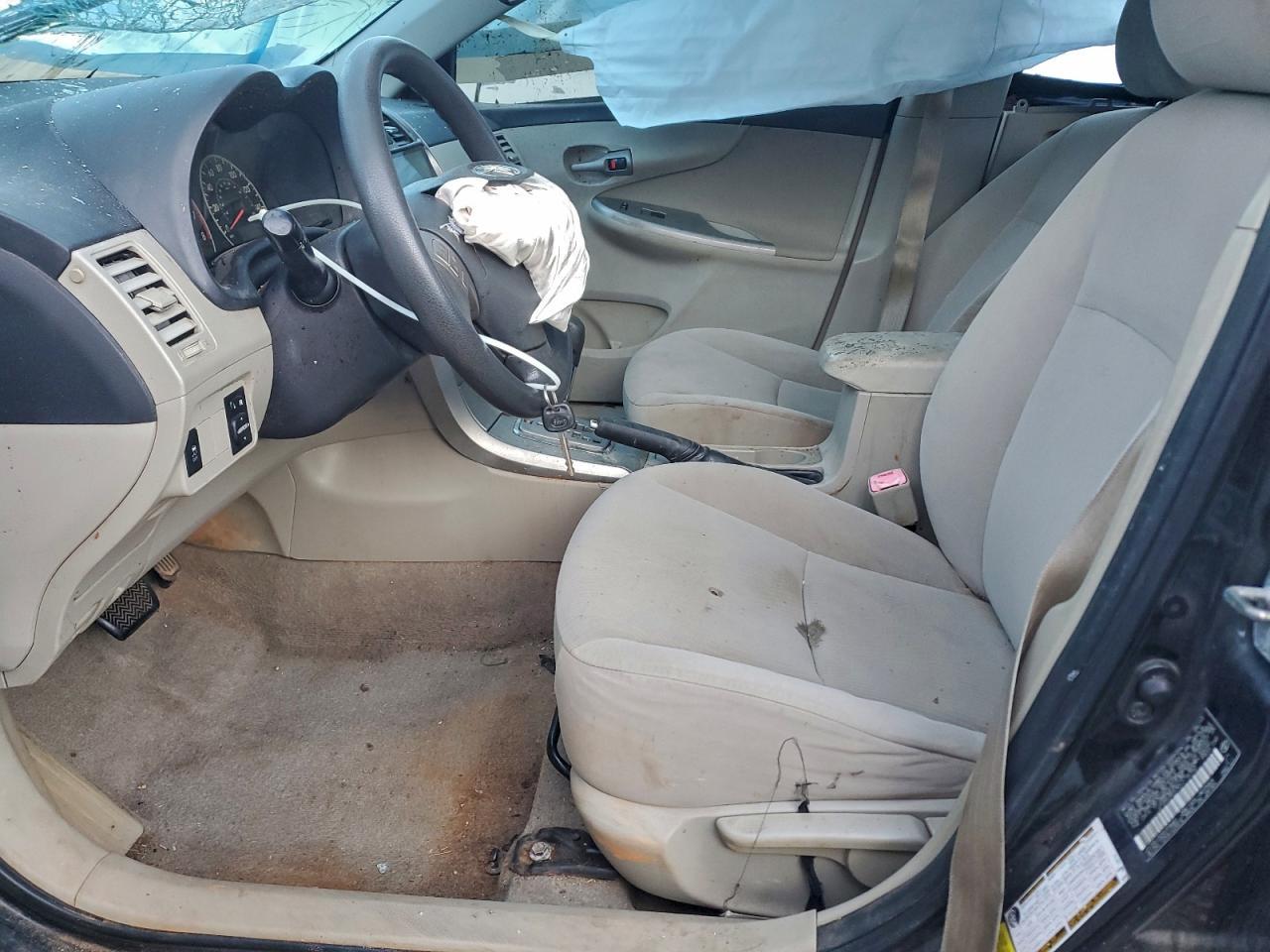 2013 TOYOTA COROLLA