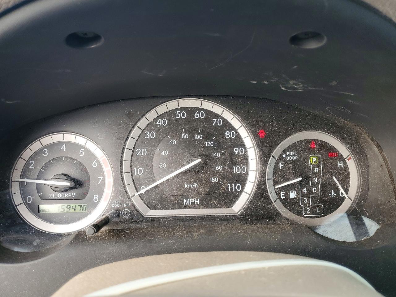 2004 TOYOTA SIENNA