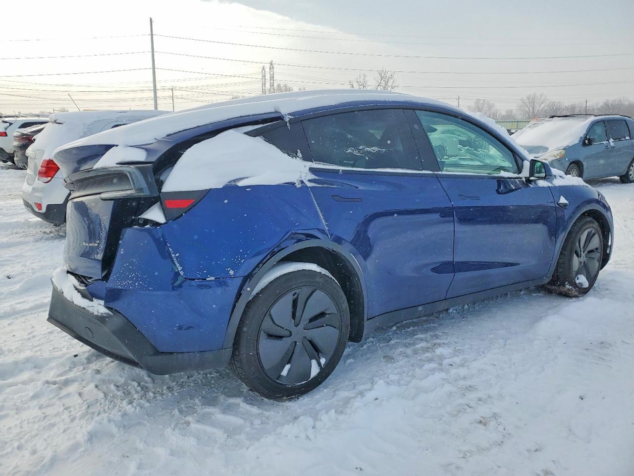 2026 TESLA MODEL Y
