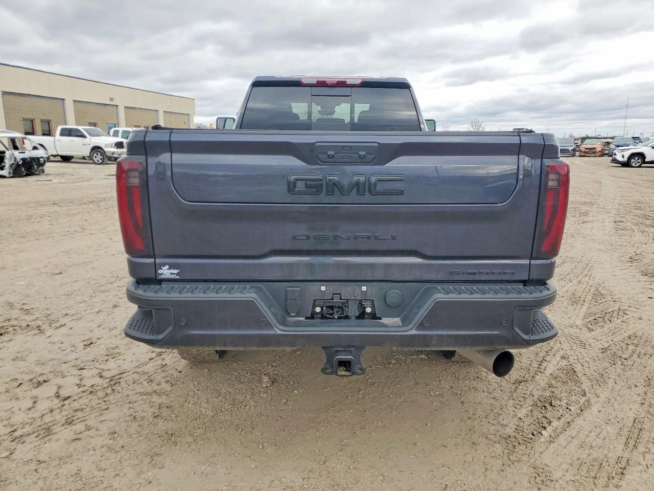 2025 GMC Sierra