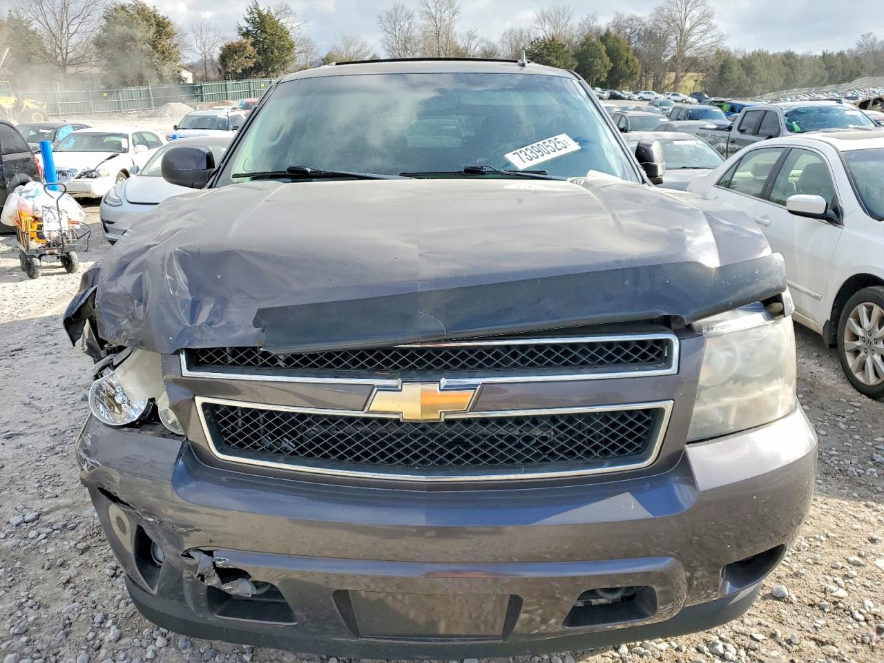 2011 CHEVROLET Suburban