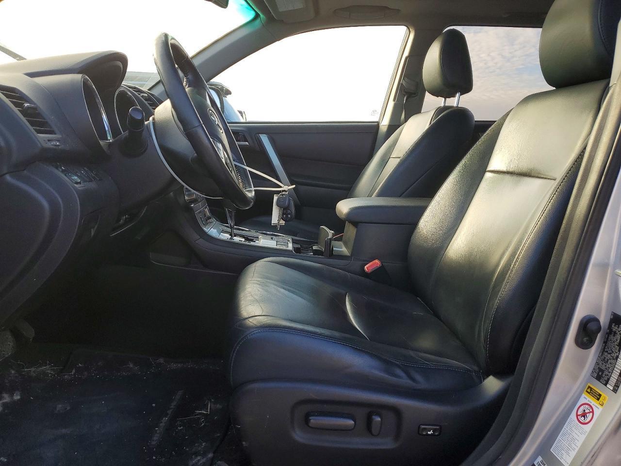 2013 TOYOTA HIGHLANDER