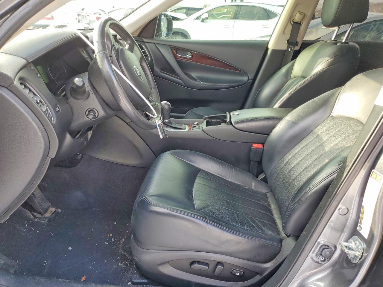 2016 INFINITI QX50