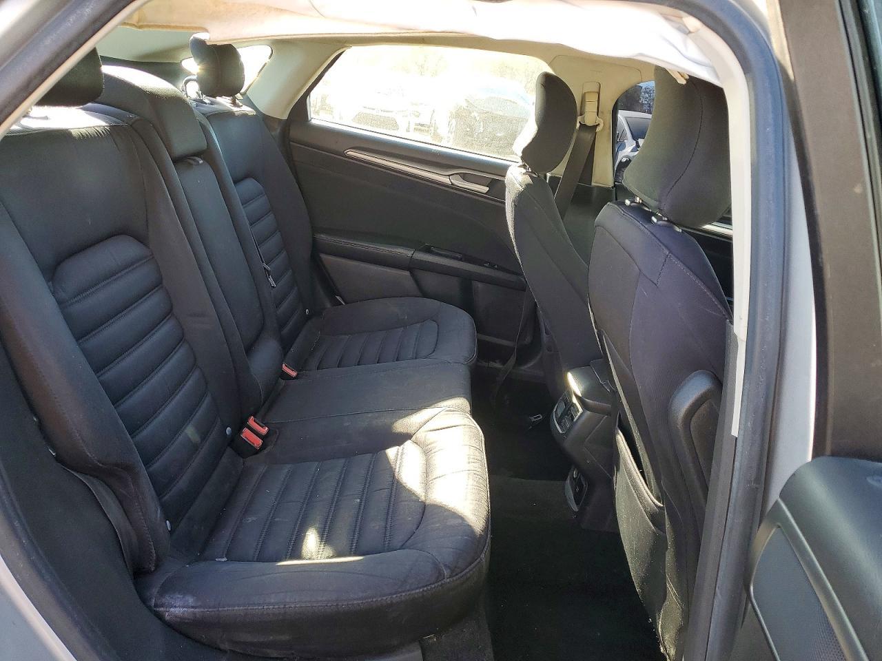 2016 FORD FUSION