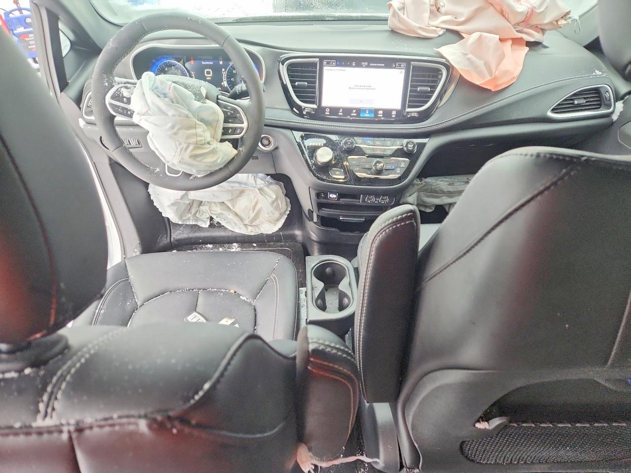 2025 CHRYSLER Pacifica