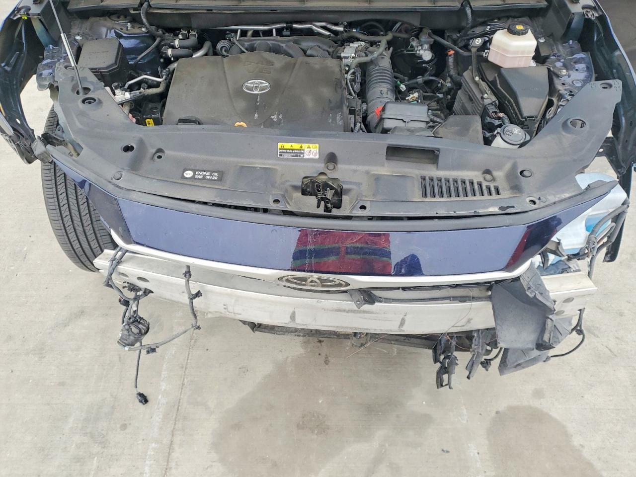 2021 TOYOTA HIGHLANDER
