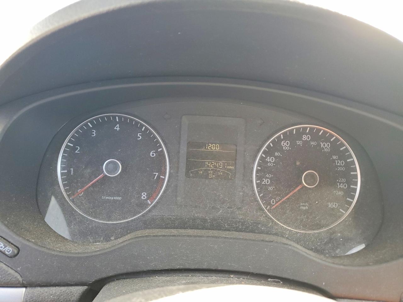 2013 VOLKSWAGEN JETTA