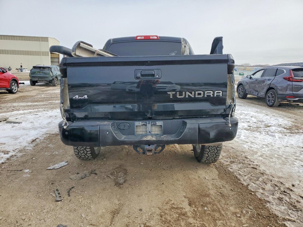 2016 TOYOTA TUNDRA