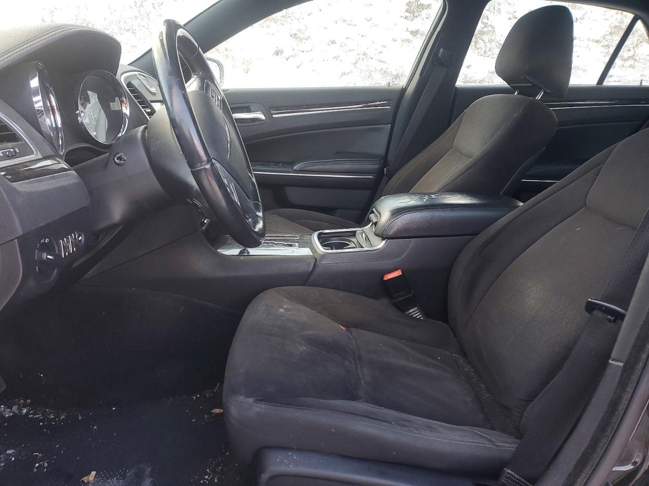 2011 CHRYSLER 300