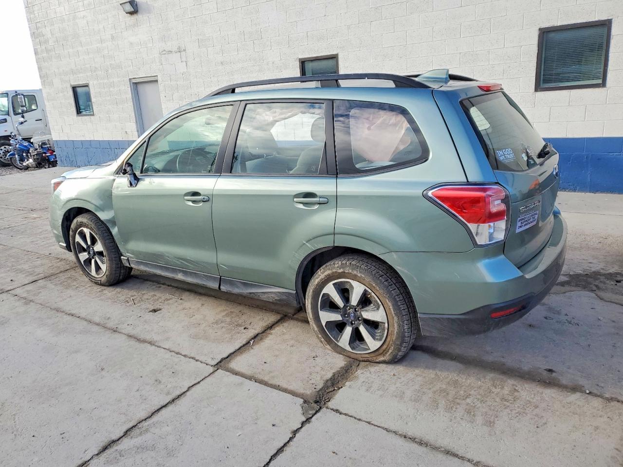 2017 SUBARU FORESTER