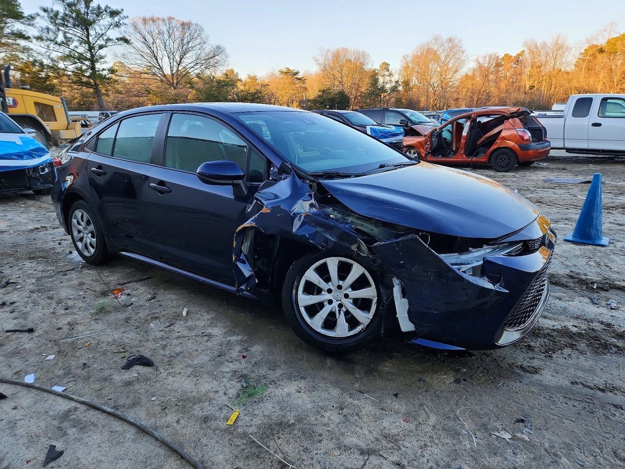2021 TOYOTA COROLLA