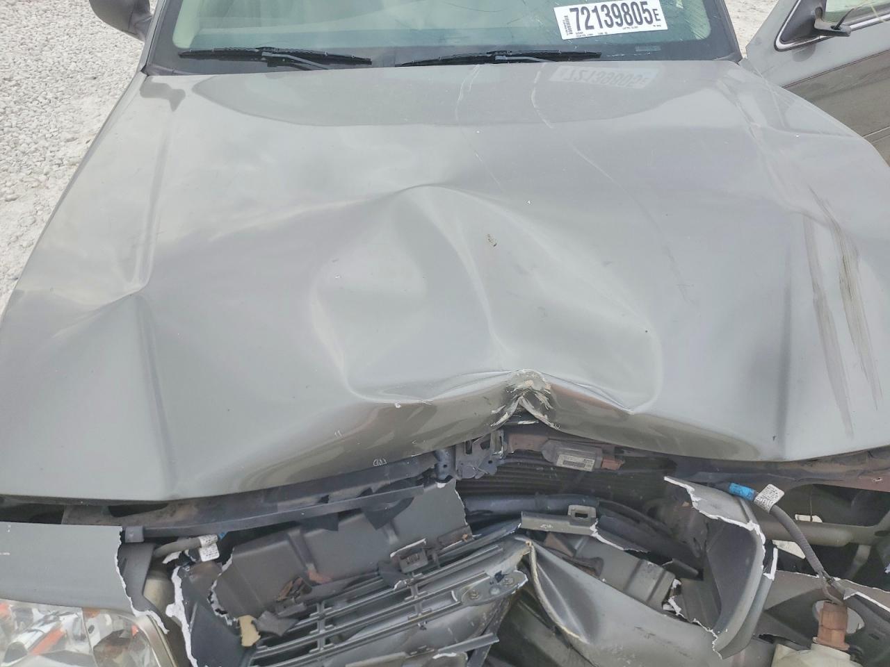 2004 FORD Crown Victoria