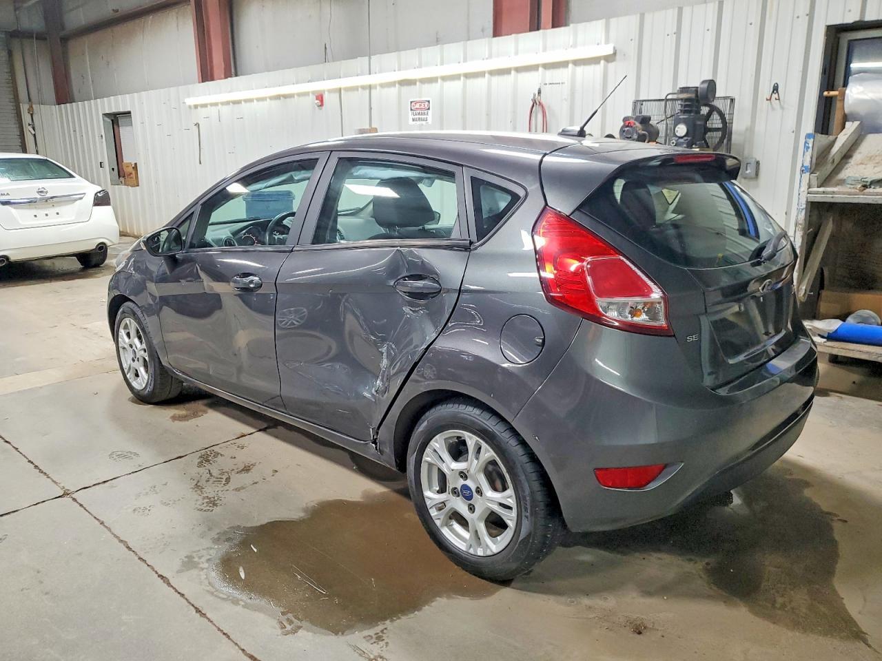 2015 FORD Fiesta