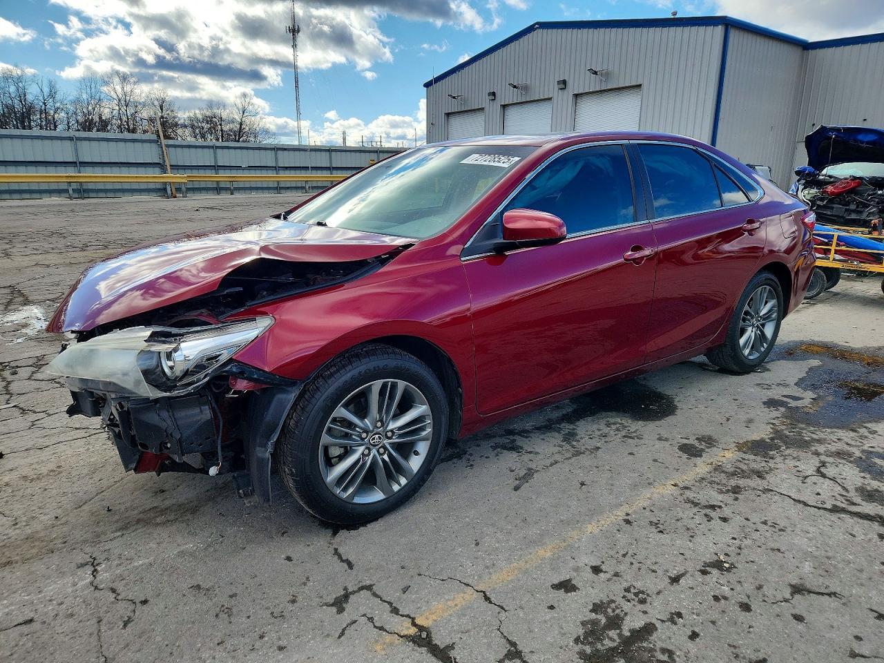 2016 TOYOTA CAMRY