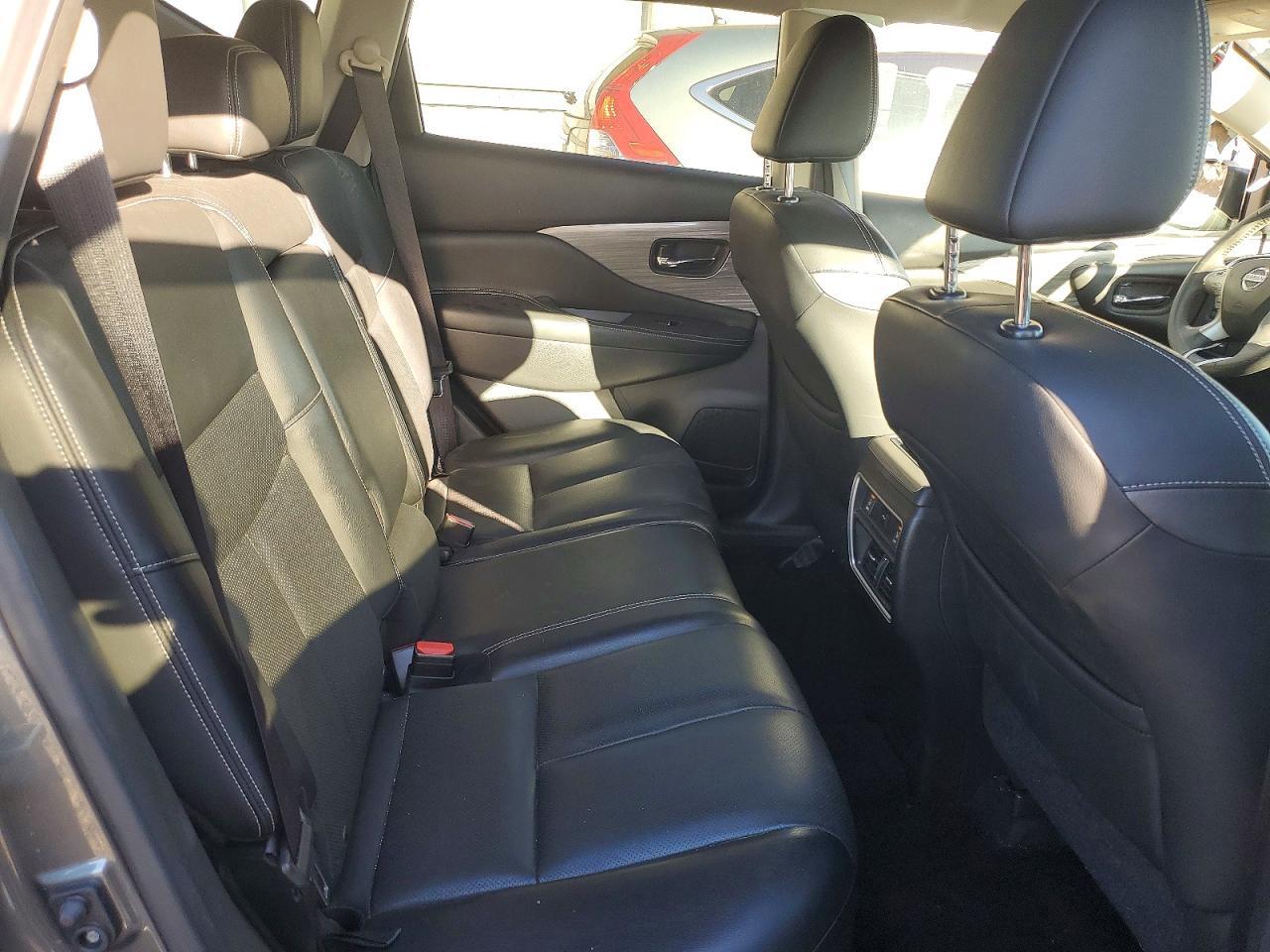 2017 NISSAN MURANO