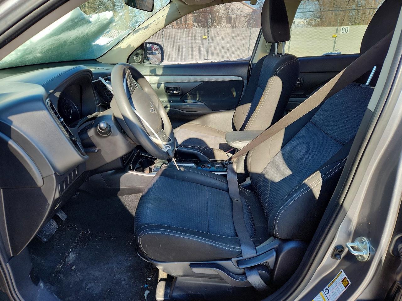 2018 MITSUBISHI outlander