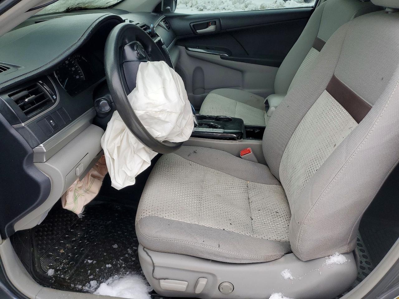 2012 TOYOTA CAMRY