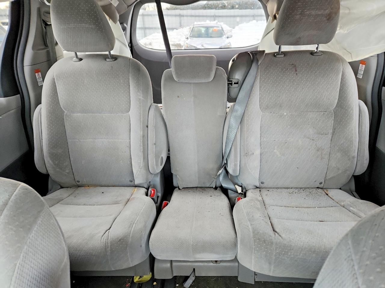 2017 TOYOTA SIENNA