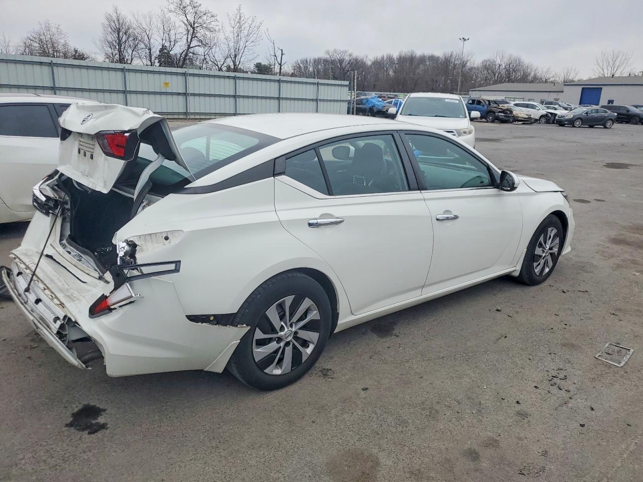 2022 NISSAN ALTIMA