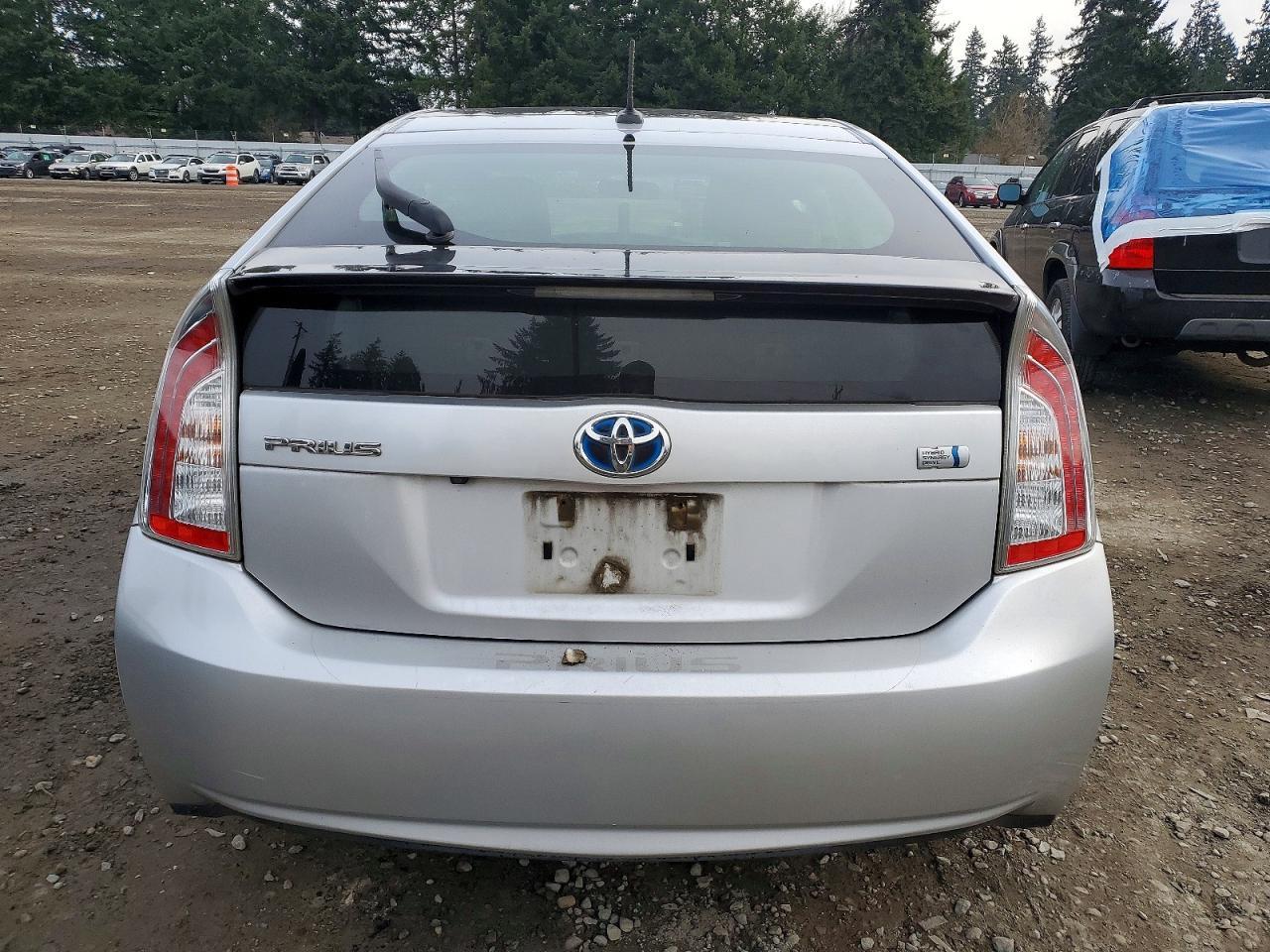 2013 TOYOTA PRIUS
