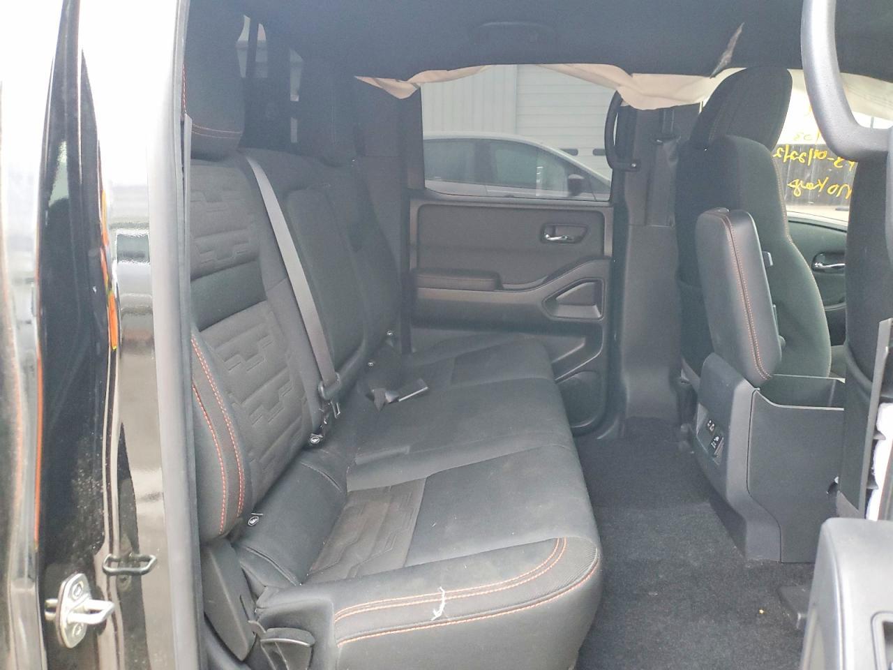 2022 NISSAN Frontier