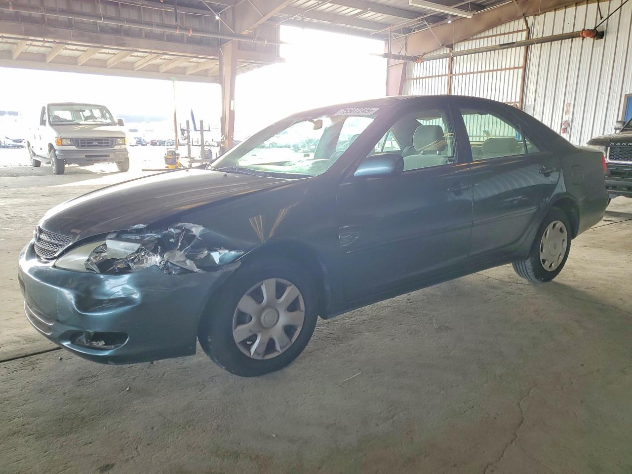 2002 TOYOTA CAMRY