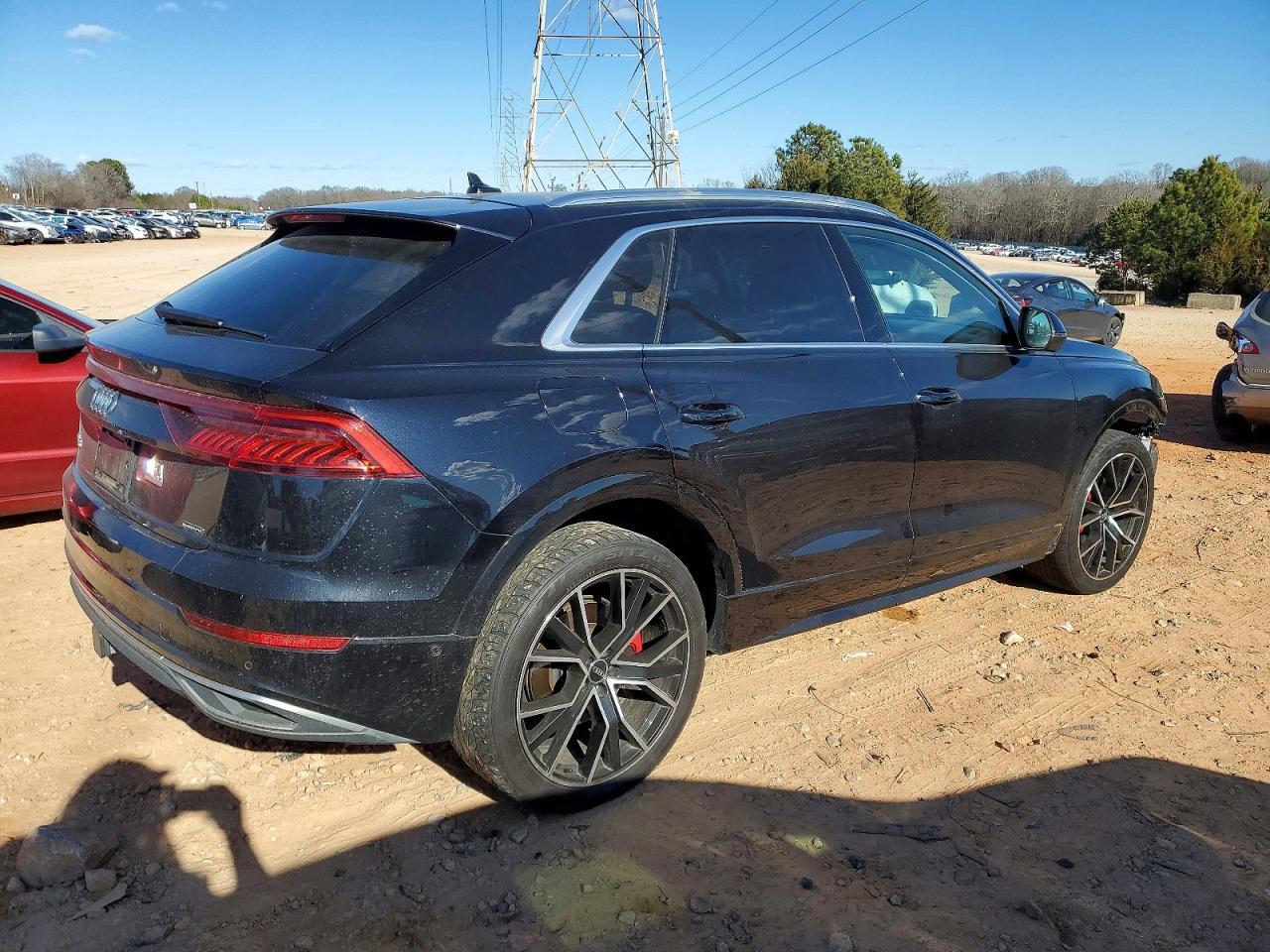 2019 AUDI Q8