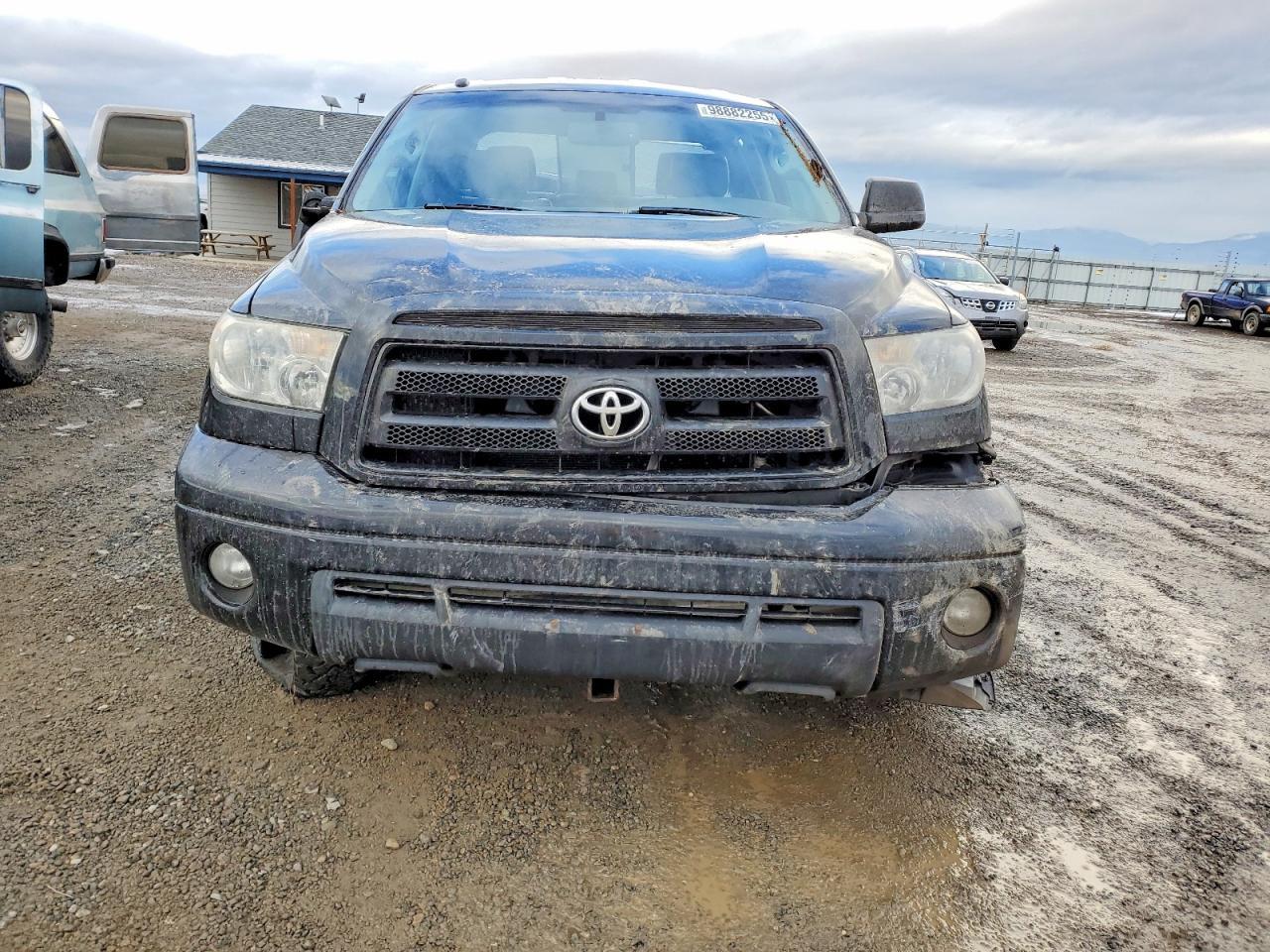 2010 TOYOTA TUNDRA