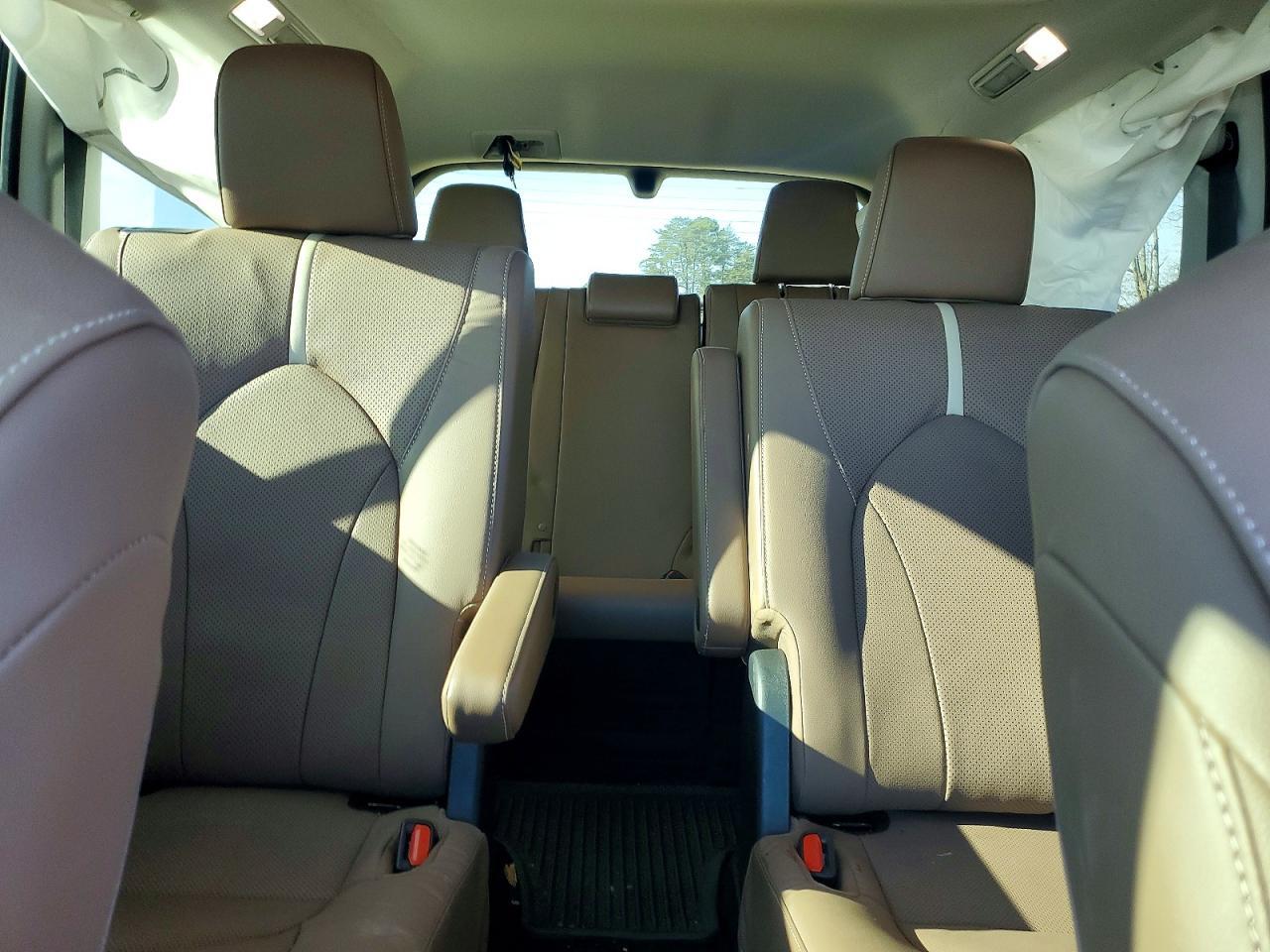 2025 TOYOTA HIGHLANDER