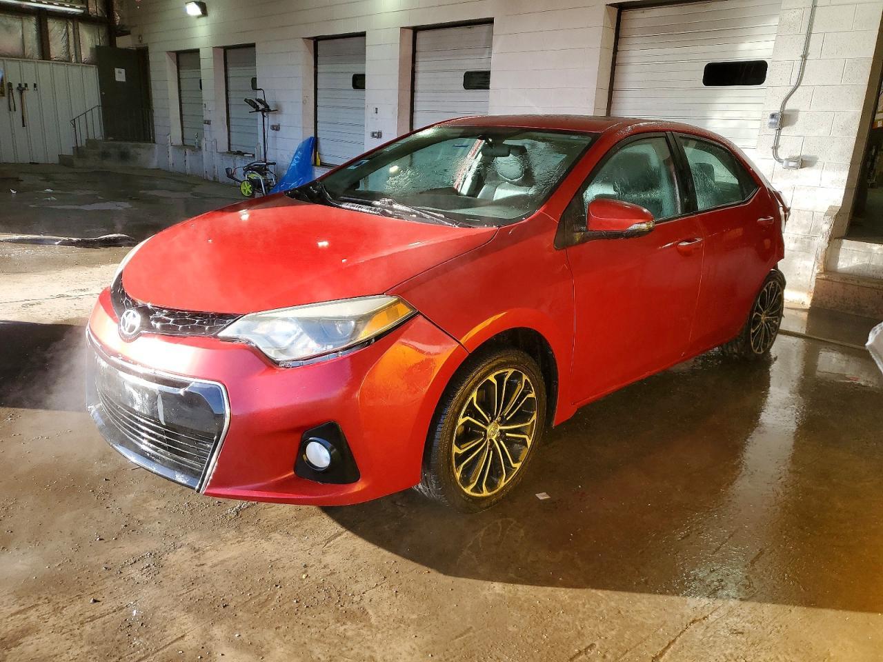 2015 TOYOTA COROLLA