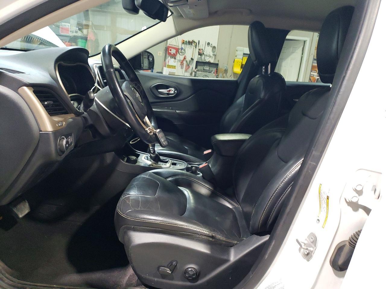 2016 JEEP CHEROKEE